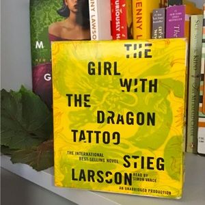 Audiobook - The Girl with the Dragon Tattoo by Steig Larson read by Simon Vance.